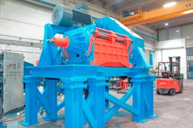 Single shaft shredder MR for electric wires recycling