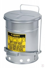 34 L safe, steel SoundGARD oil waste container with pedal