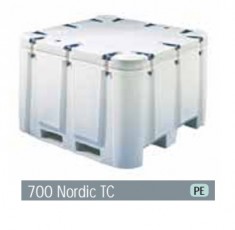 Strong plastic containers from 630 to 700 L